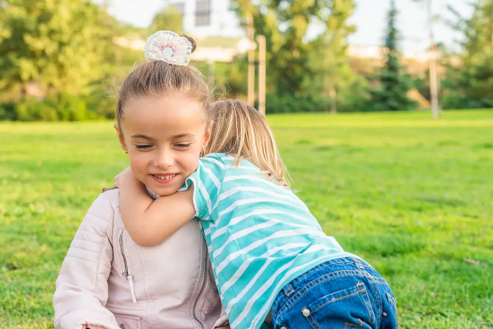 Comment aider son enfant à développer son empathie ? - May App Santé