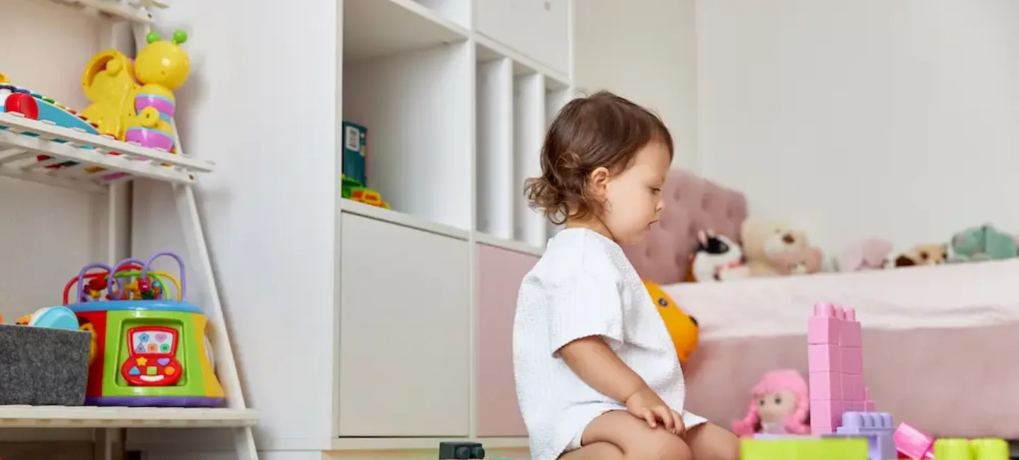 8 conseils pour apprendre à son enfant à jouer seul - May App Santé