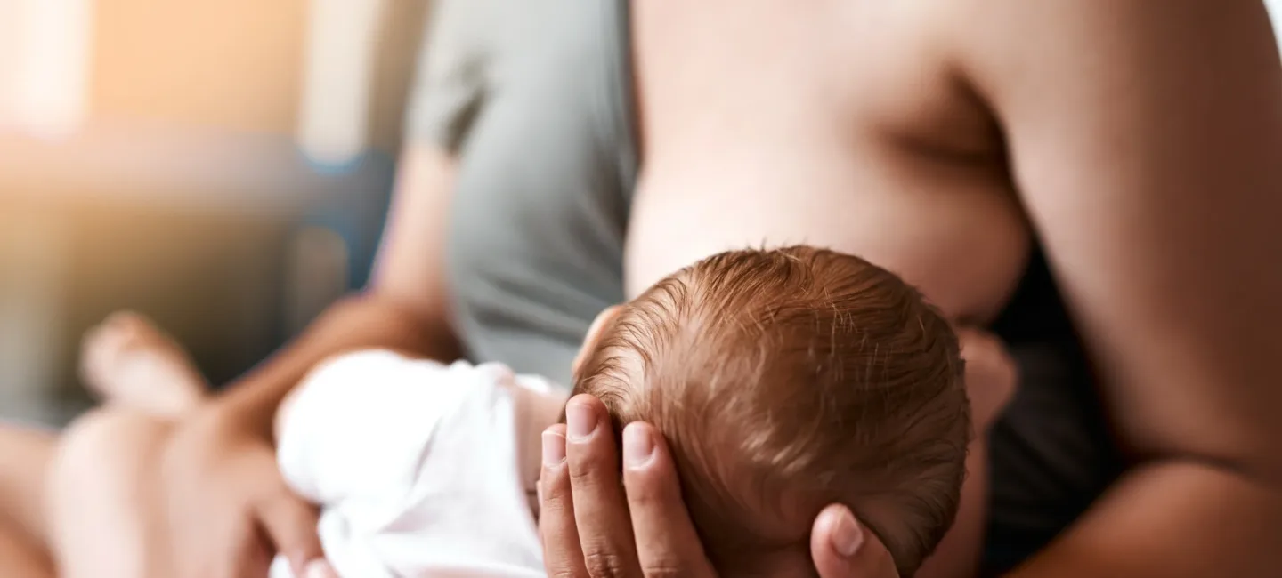 Engorgement pendant l’allaitement : comment soulager la douleur ? - May app santé