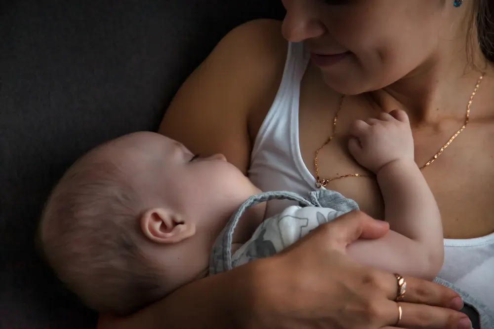 Allaitement les premiers jours : nos conseils - May App Santé