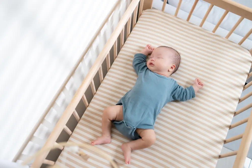 What are the sleep needs depending on their age of the baby? 3 Baby sleep needs by age - May App Health
