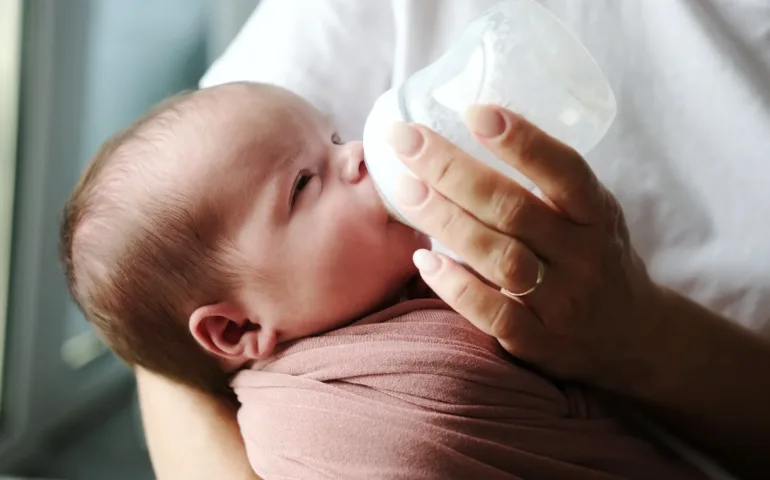 Comment conserver le lait maternel ? - May app santé