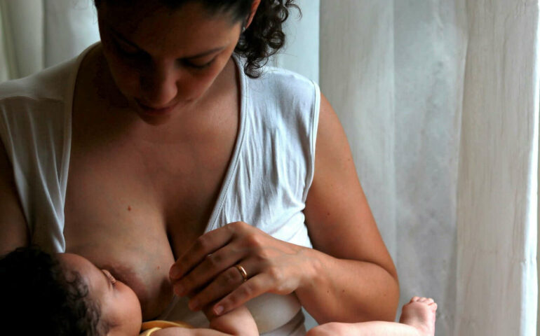 douleur mamelon allaitement