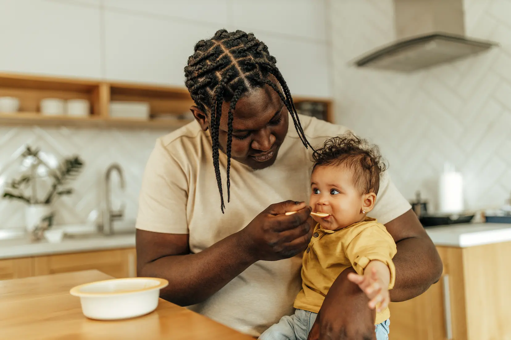 Alimentation du bébé de 6 mois : idées de repas simples et équilibrés may app santé