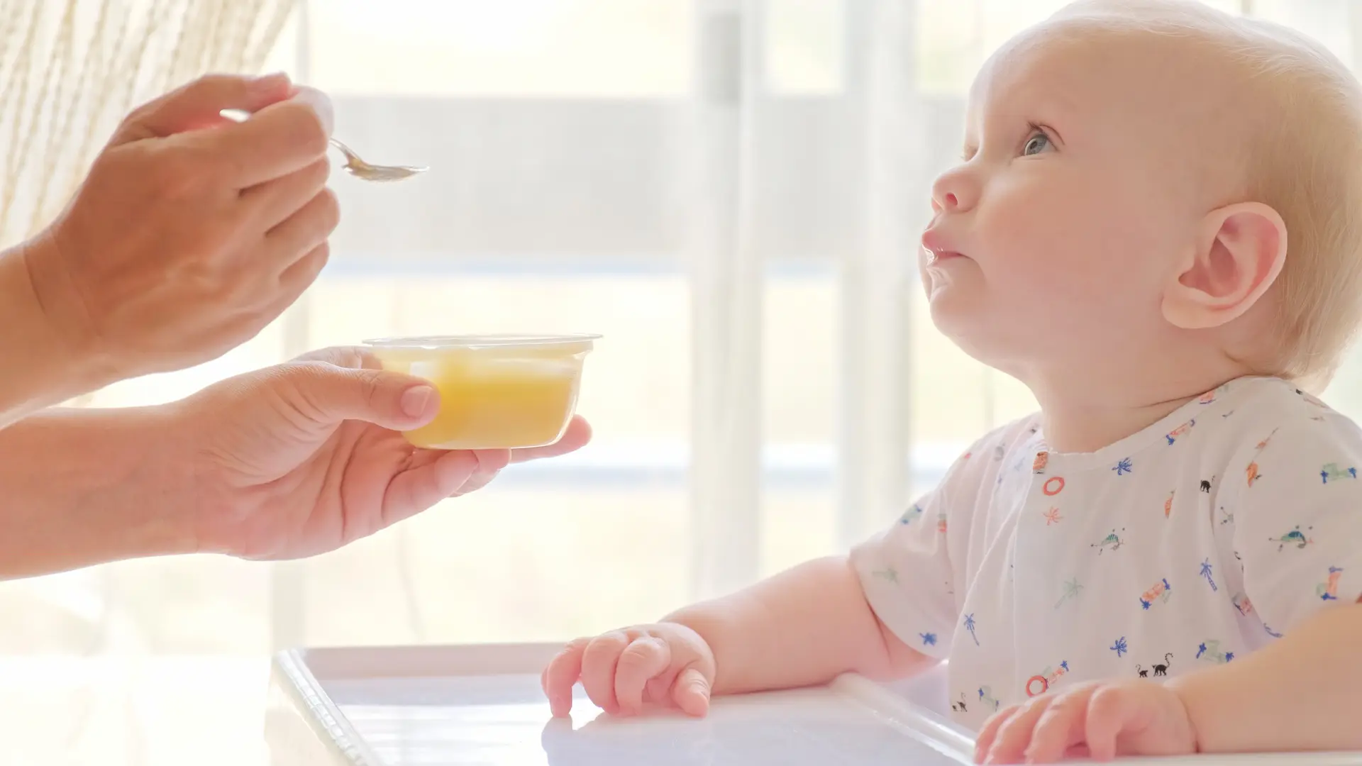 Alimentation du bébé de 6 mois : idées de repas simples et équilibrés may app santé