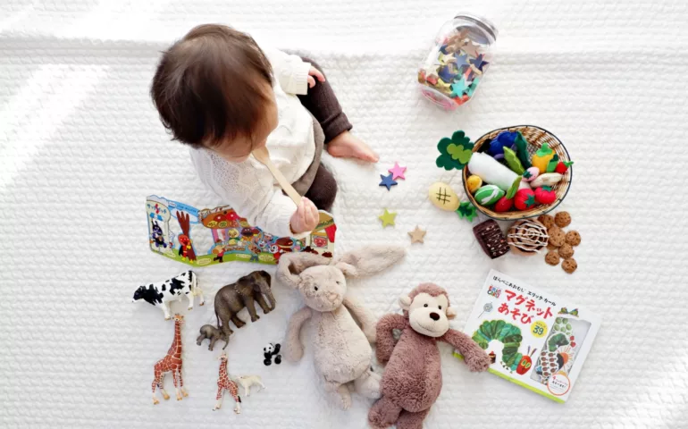 Quel jeu sensoriel pour mon bébé de 0 à 18 mois ? - May App Santé