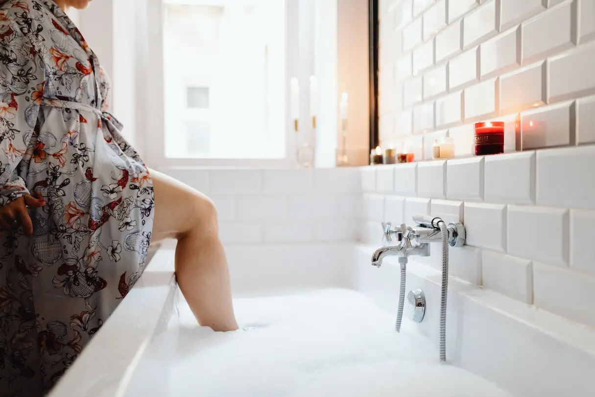 Quand reprendre un bain après l'accouchement ? - May app