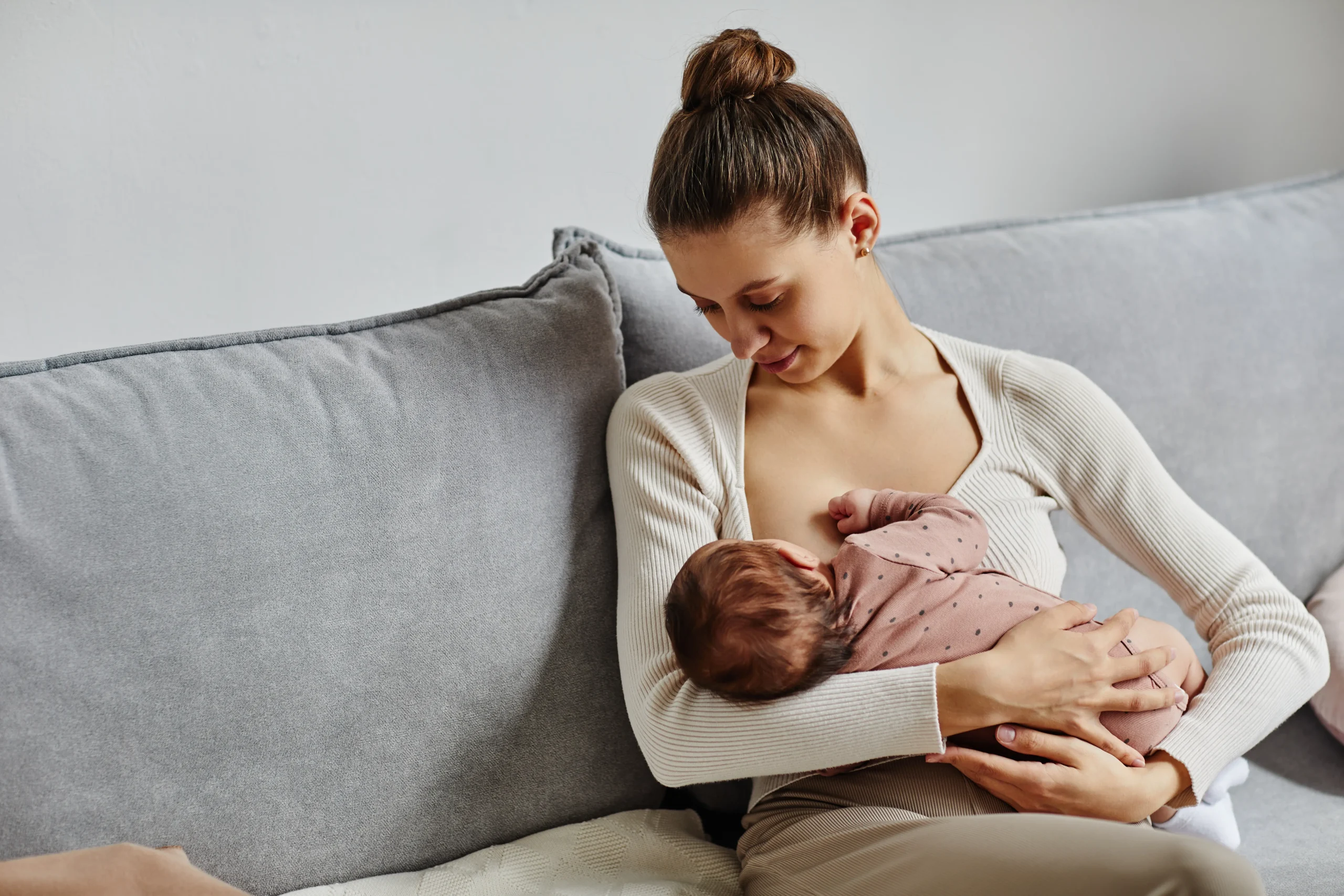 Crevasses d'allaitement : causes, prévention et traitements pour soulager rapidement la douleur 5 Crevasses d'allaitement : causes, prévention et traitements pour soulager rapidement la douleur - May app santé