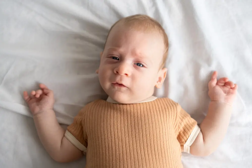 Que faire si votre nouveau-n&eacute; ne veut pas dormir dans son lit ? - May App Sant&eacute;