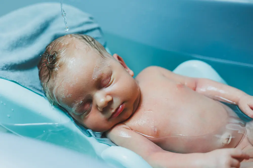 Tout savoir sur l'accouchement dans l'eau 1 Tout savoir sur l'accouchement dans l'eau - May App Santé