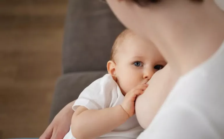 Peut-on continuer à allaiter quand on est malade ?