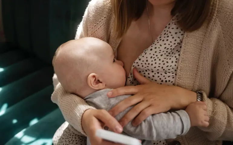 2 astuces de grand-mère pour arrêter l'allaitement