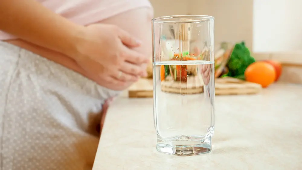 Grossesse : que faire contre la rétention d'eau ? 1 Grossesse : que faire contre la rétention d'eau ? - May App Santé