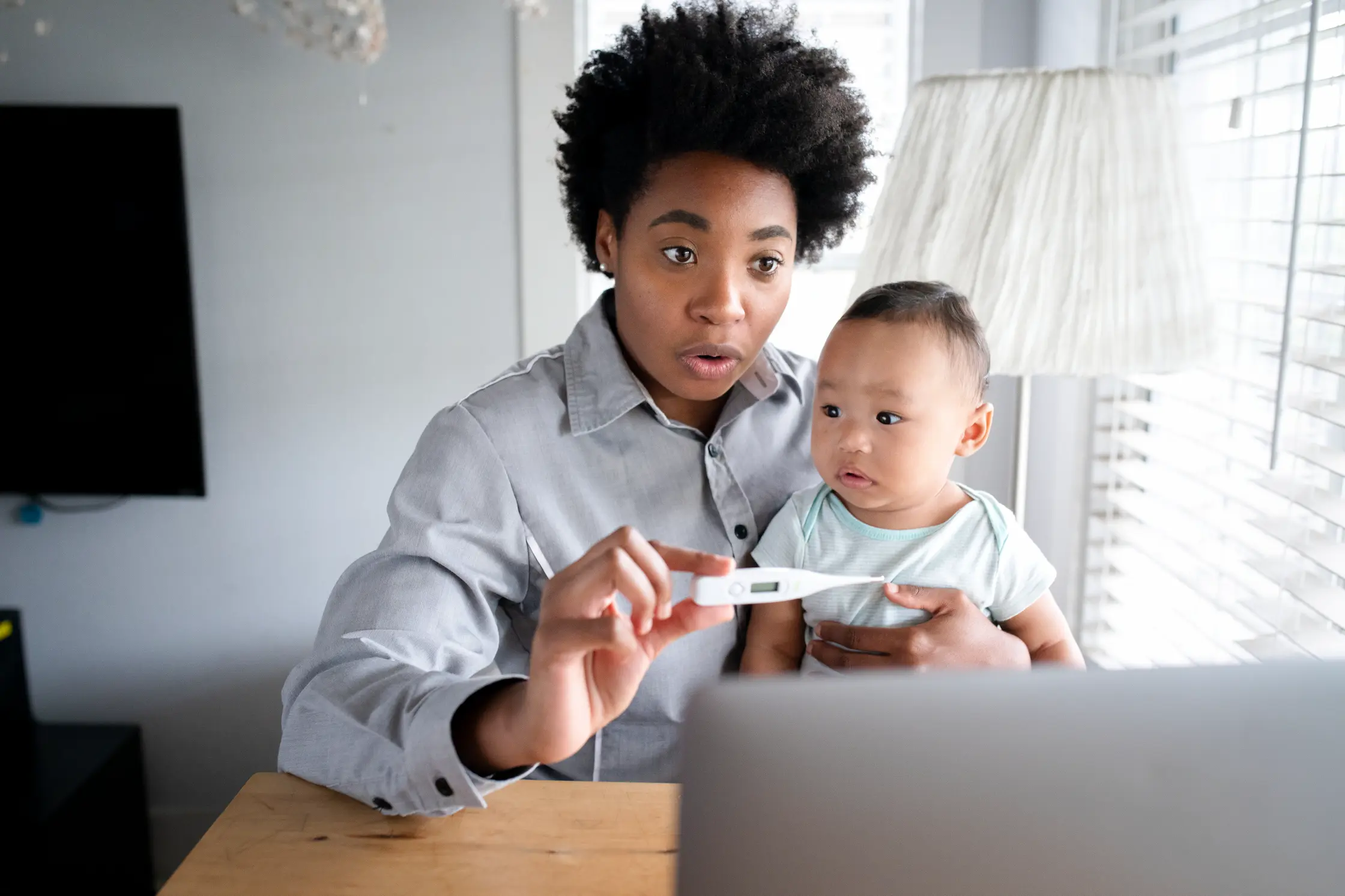 Mon bébé a de la fièvre : comment réagir ? may app santé