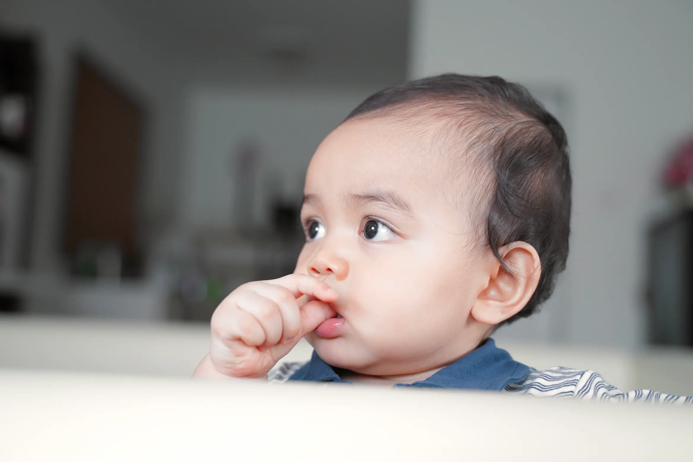Mon bébé de 2 mois bave : pourquoi et quand s’inquiéter ? may app santé