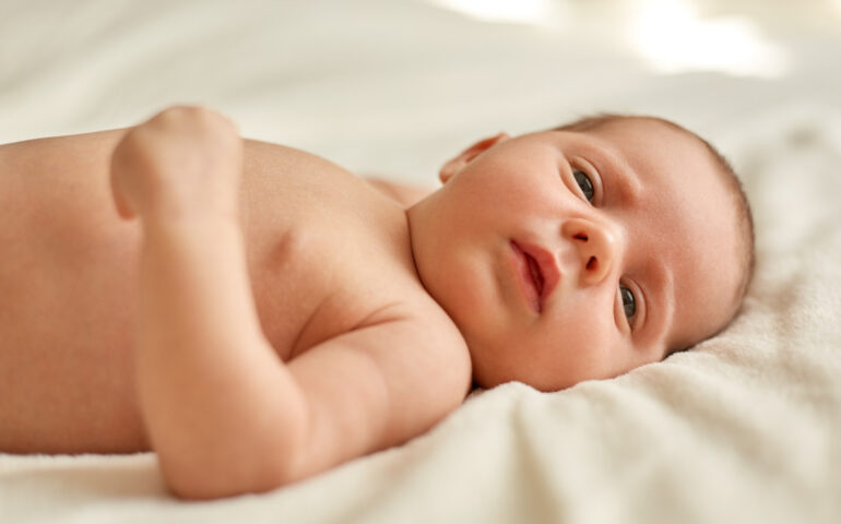 Comment aider un bébé à se débarrasser de ses glaires ?