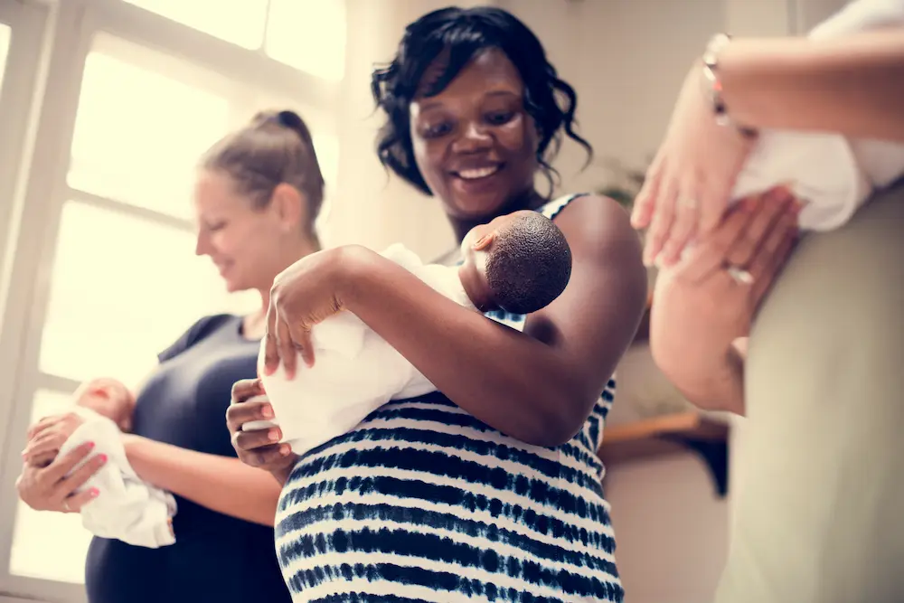 31ème semaine de grossesse - 33 SA : tout savoir - May App Santé