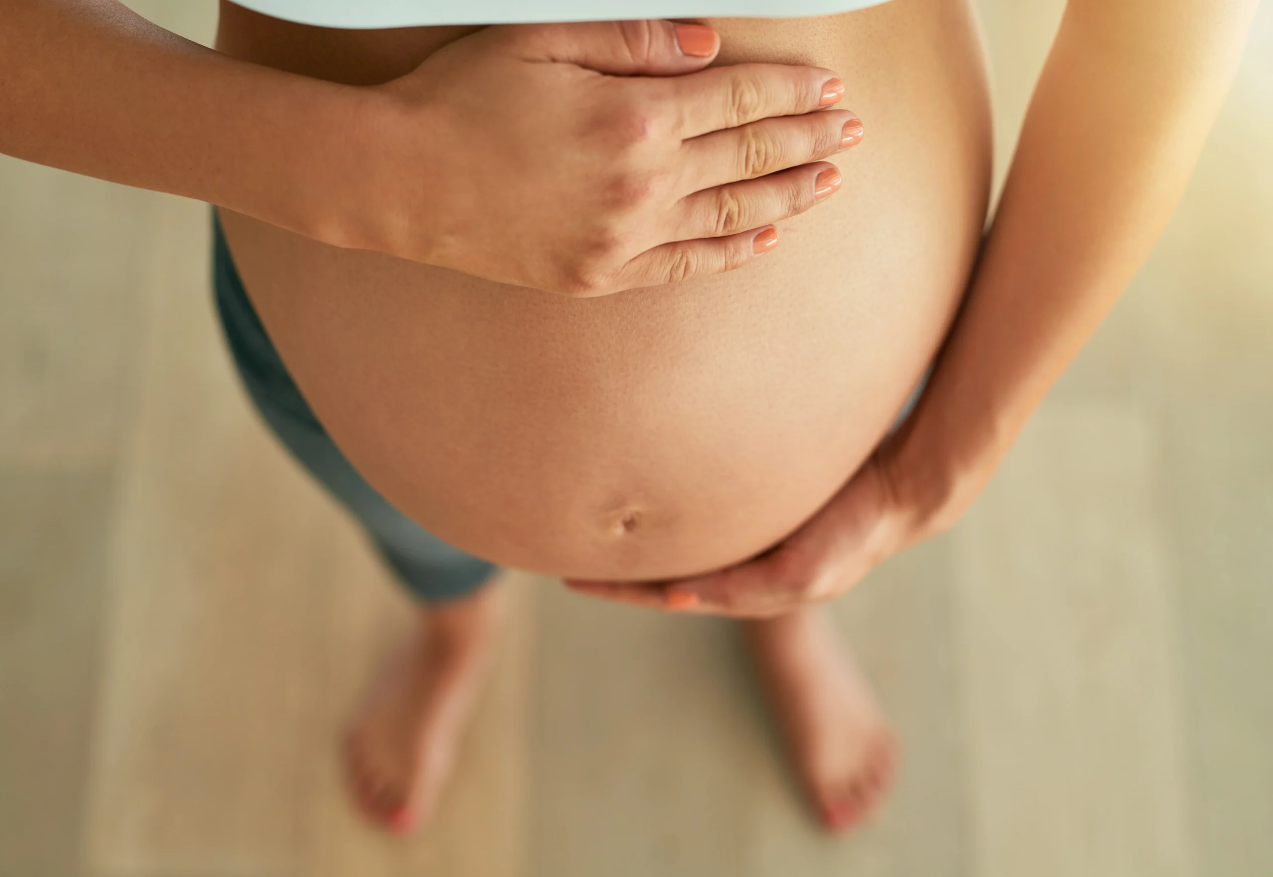 Quand commence-t-on à sentir son bébé bouger ? 4 Quand commence-t-on à sentir son bébé bouger ? - May app santé