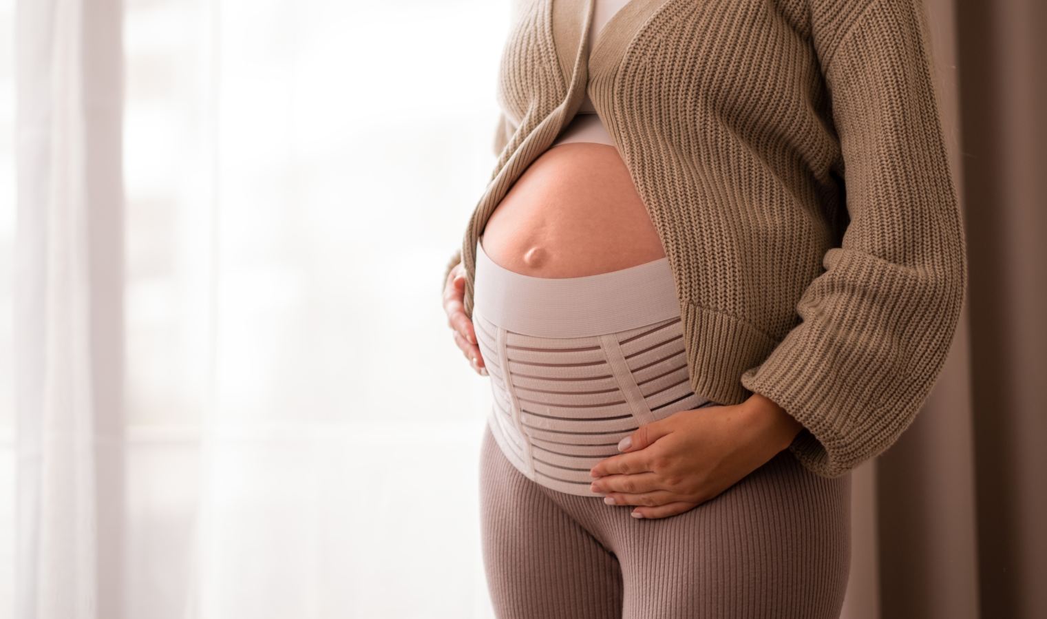 Mal de dos & grossesse  Ceintures lombaires pour femme enceinte