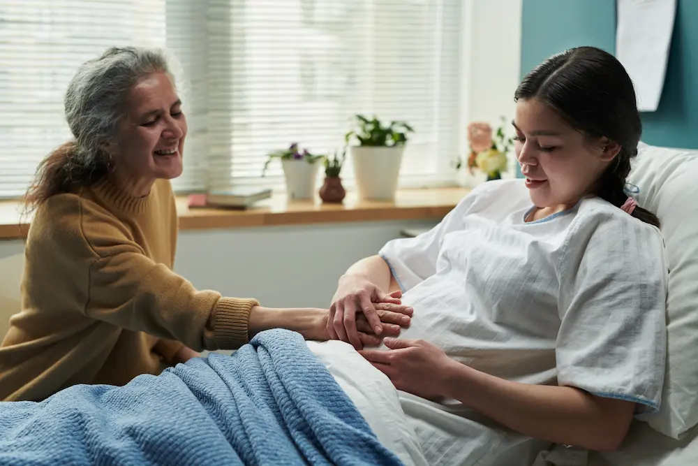 5 trucs de grands-mères pour savoir quand on va accoucher - May App Santé