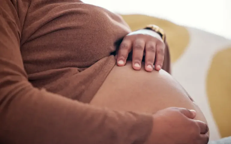 Accouchement : comment savoir si mon col est ouvert ?