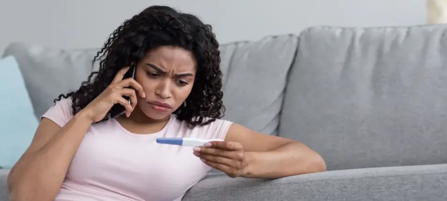 Symptômes de grossesse mais test négatif : que faire ?