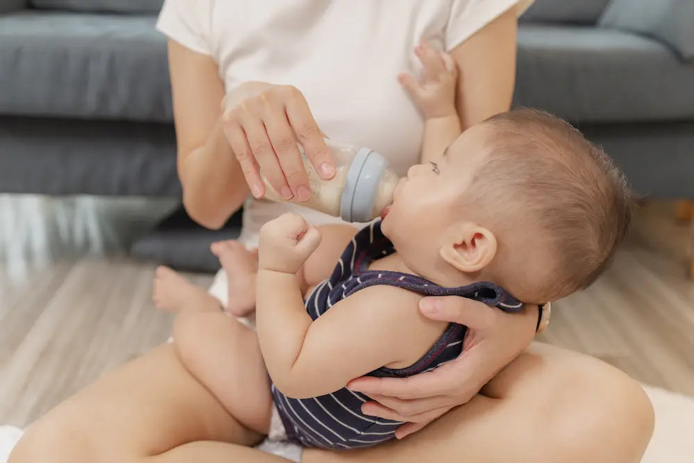5 conseils pour bien donner le biberon à son bébé 3 5 conseils pour bien donner le biberon à son bébé - May App Santé