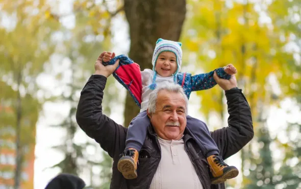 Fête des grands-pères 2024 : date, signification et tradition May app santé