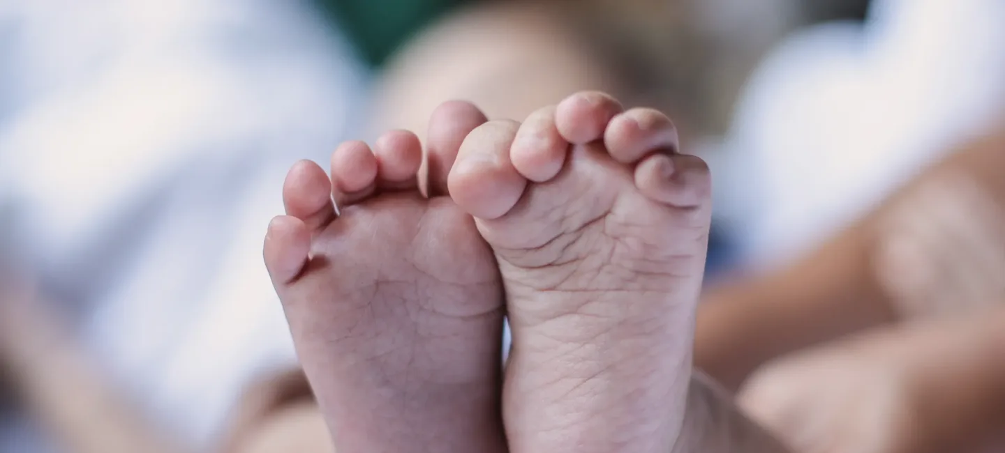 Ongle incarné bébé : causes et solutions may app santé