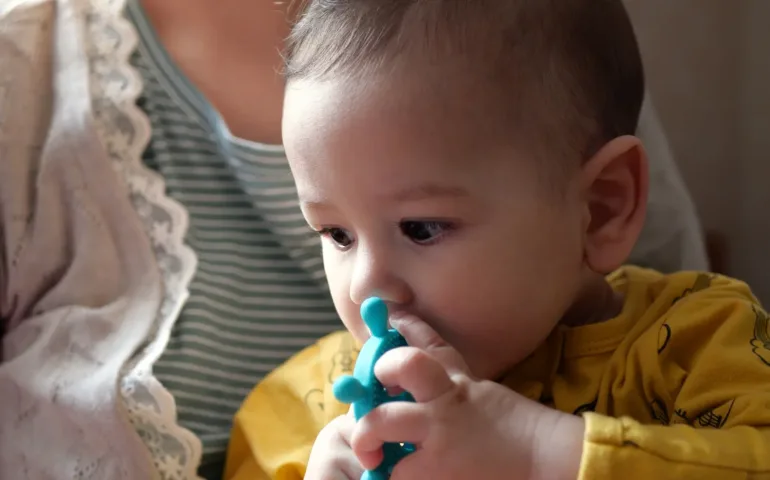 Soulager les gencives d’un bébé : nos conseils pratiques may app santé