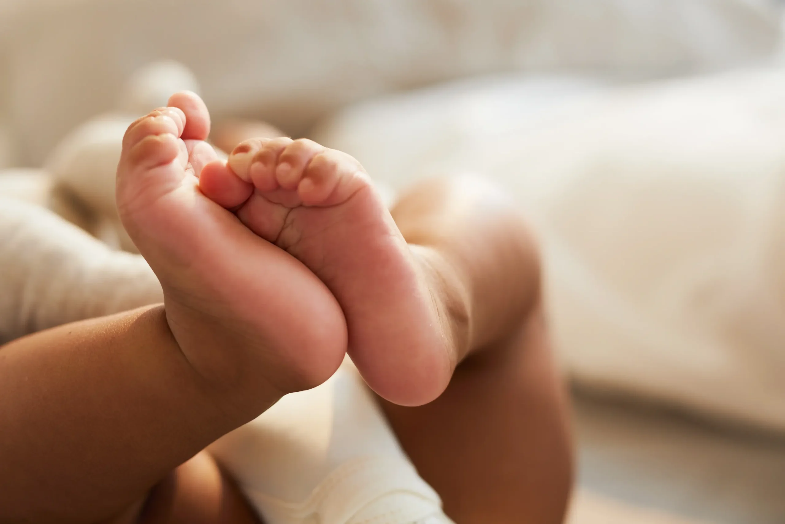 Ongle incarné bébé : causes et solutions may app santé