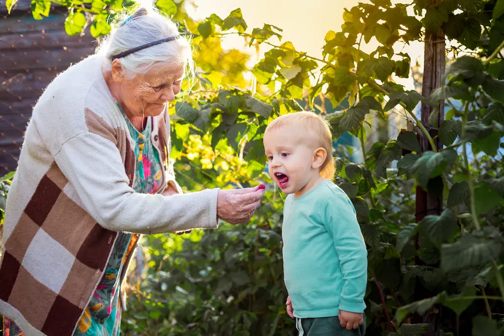 Fête des grands-mères 2025 : date, signification et tradition may app santé