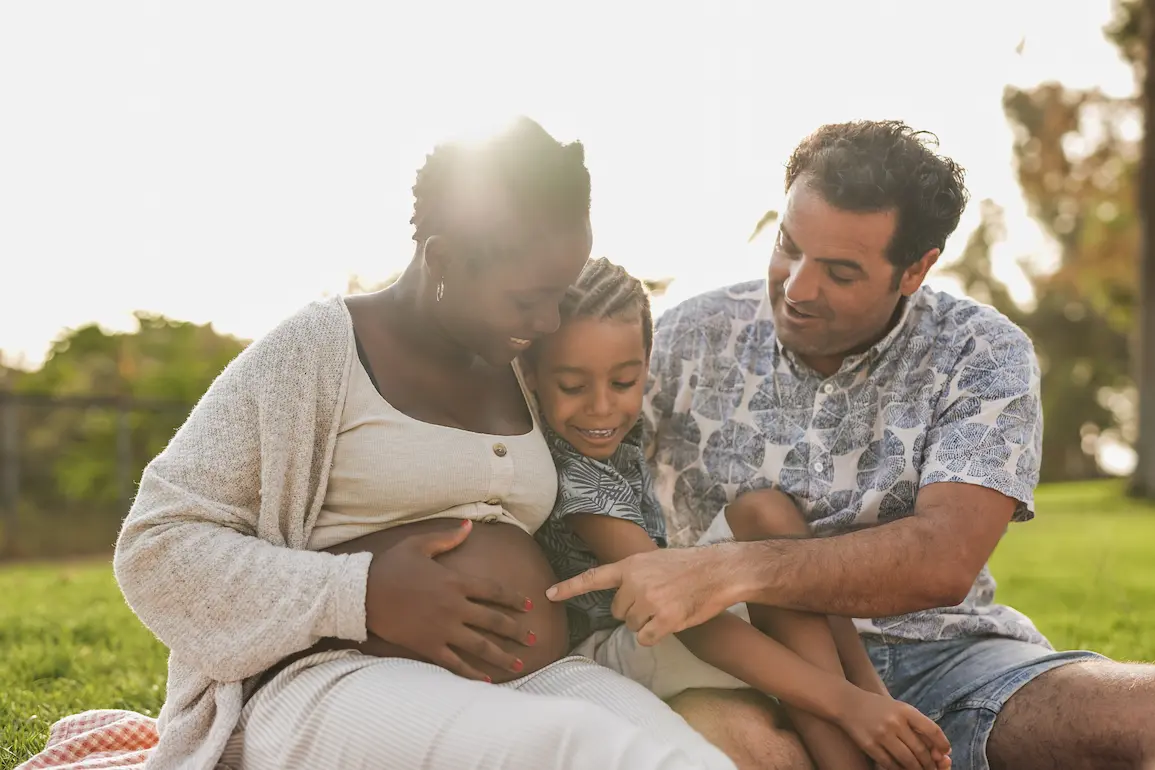 Reconnaissance anticipée : à combien de mois de grossesse ? may app santé