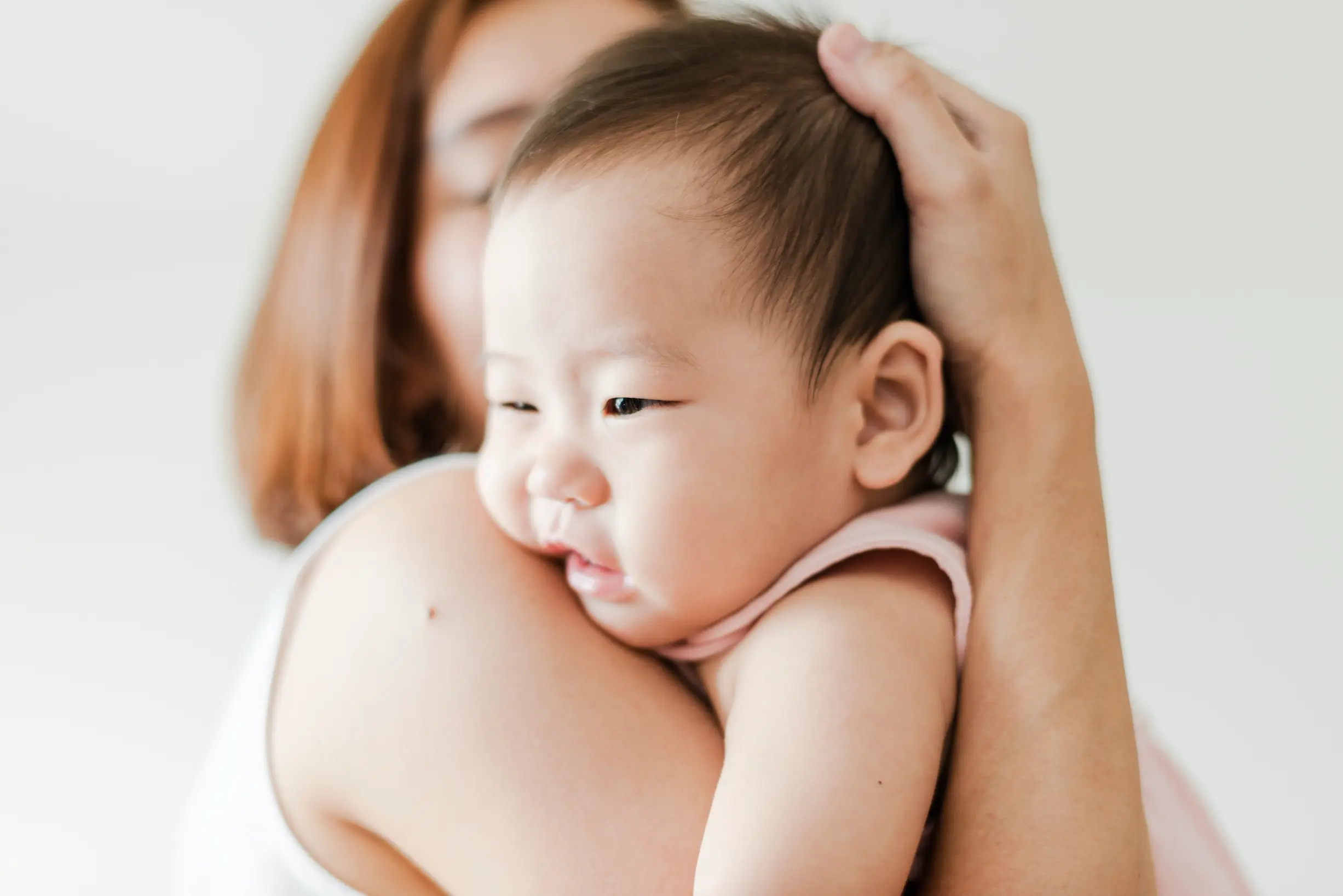Transpiration en post-partum : faut-il s’inquiéter ? may app santé