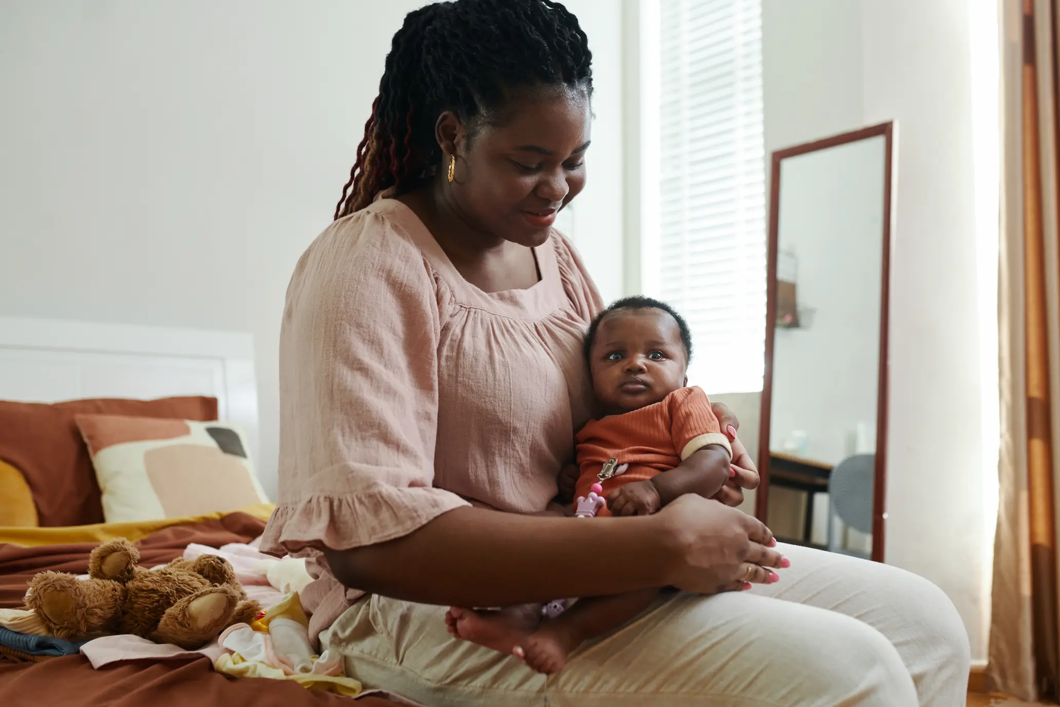 Transpiration en post-partum : faut-il s’inquiéter ? may app santé
