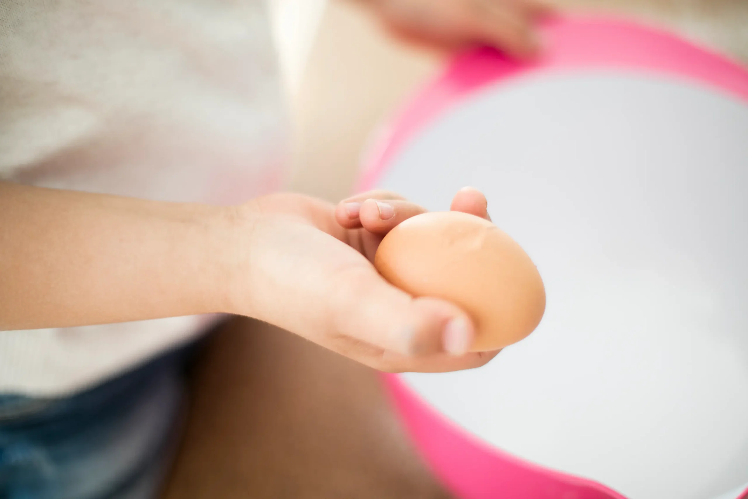 Œuf bébé : à quel âge introduire cet aliment ? may app santé