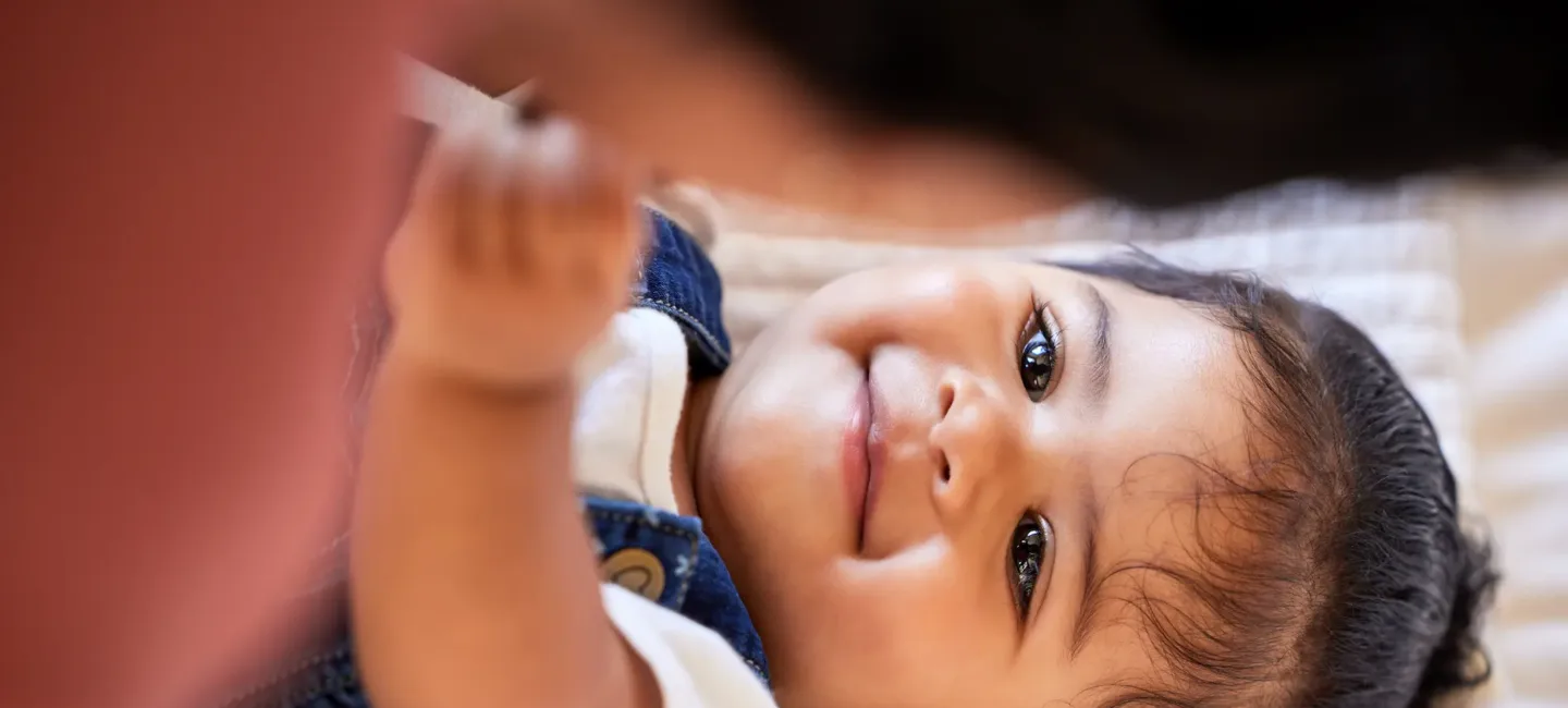 À quel âge un bébé reconnaît son prénom ? may app santé