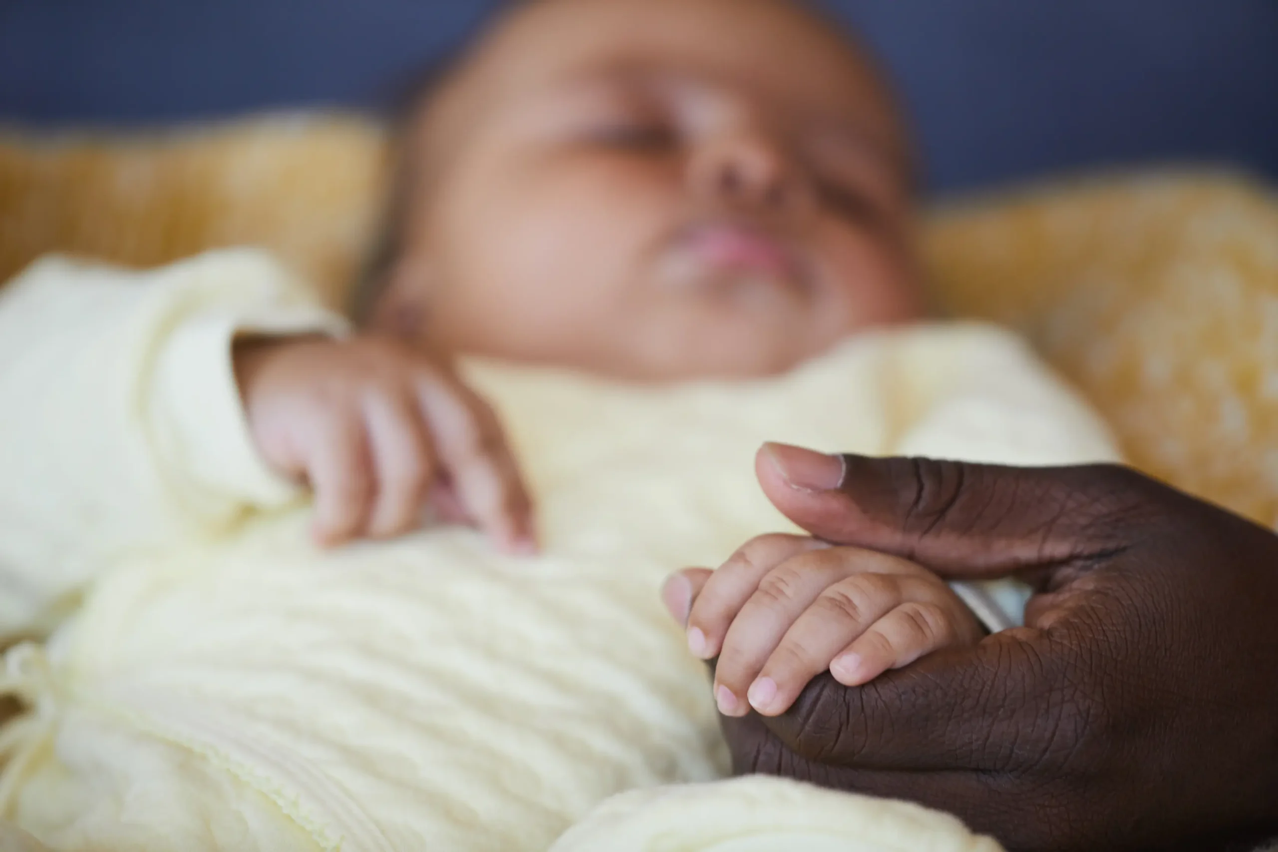 Bébé mois par mois : guide complet de développement may app santé