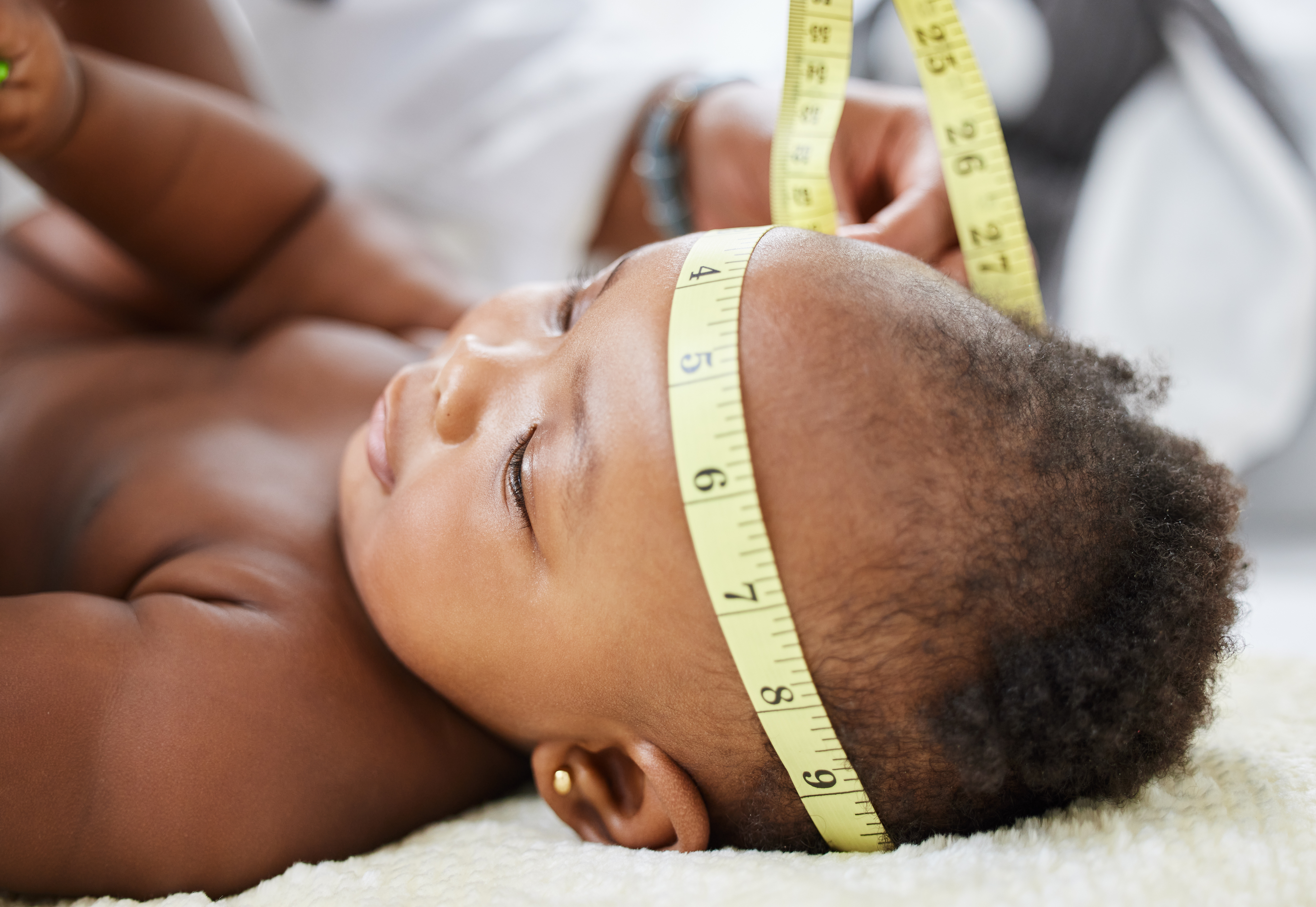 Courbe bébé fille : guide complet sur la croissance may app santé