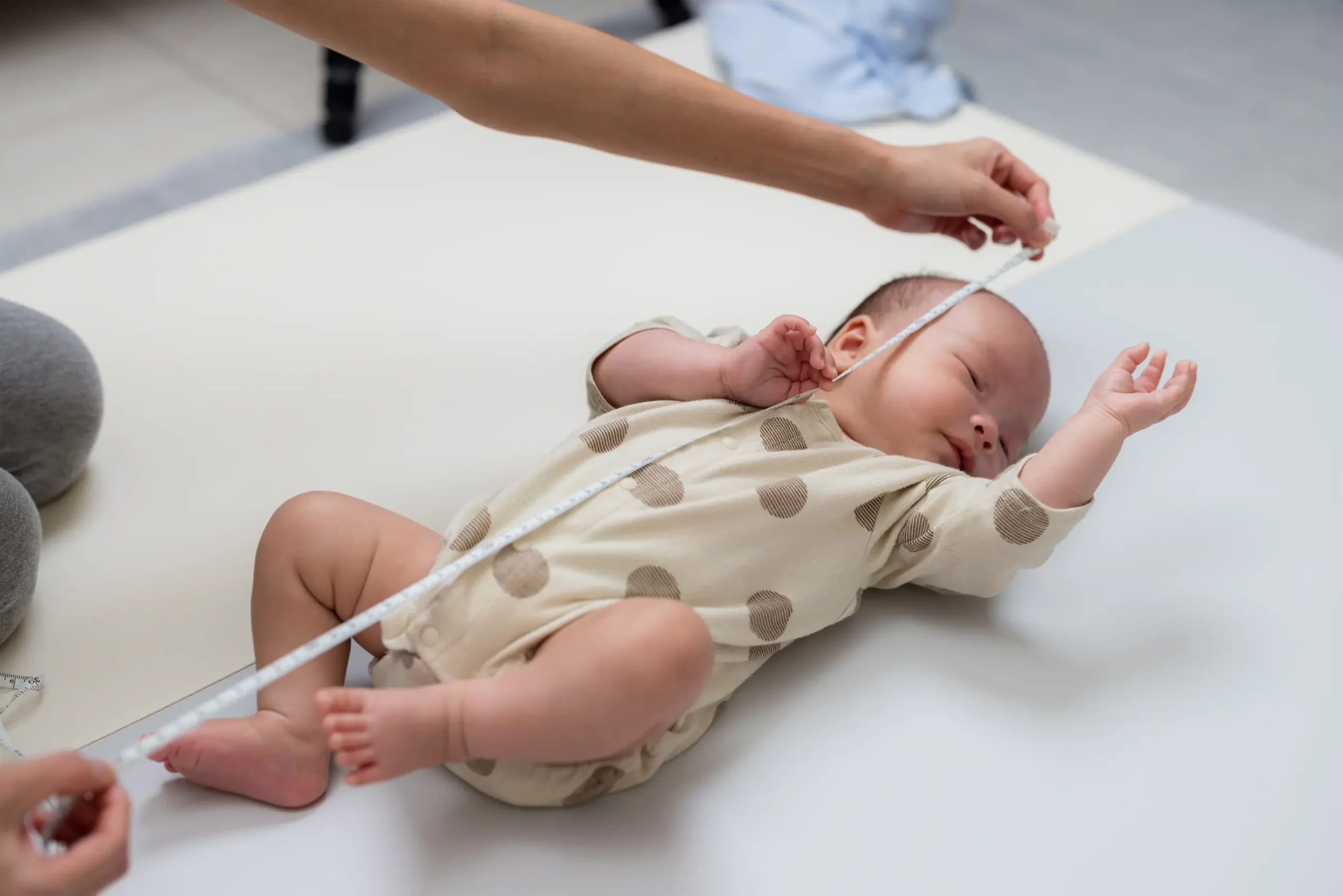 Percentile et courbe de croissance : surveiller le développement d'un bébé may app santé