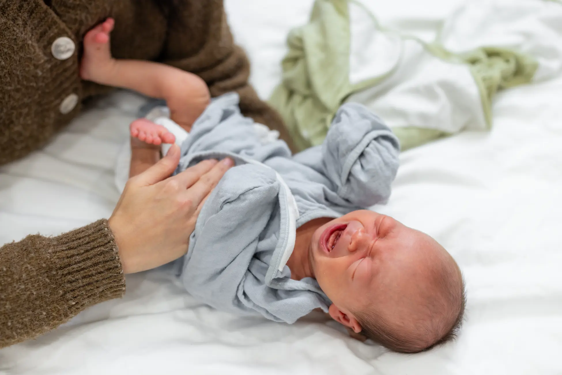 Pourquoi un bébé crie pour s'exprimer ? may app santé