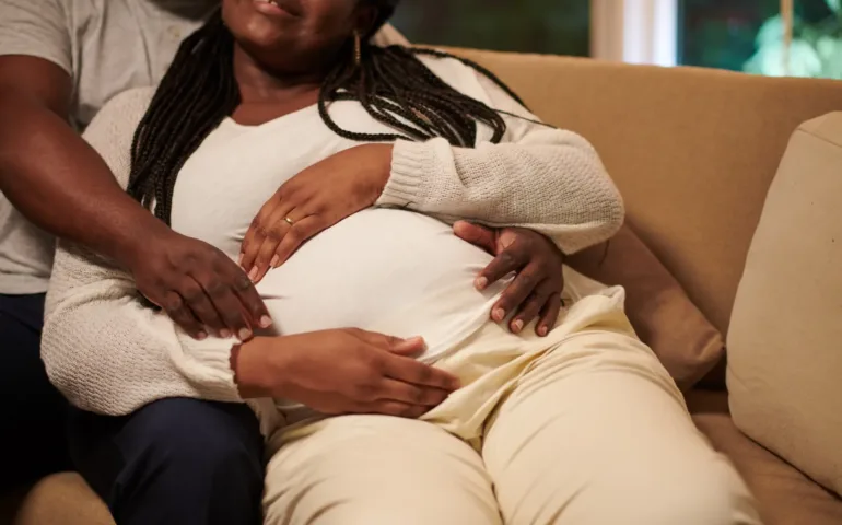 Perte de colostrum pendant la grossesse : pourquoi ? may app santé