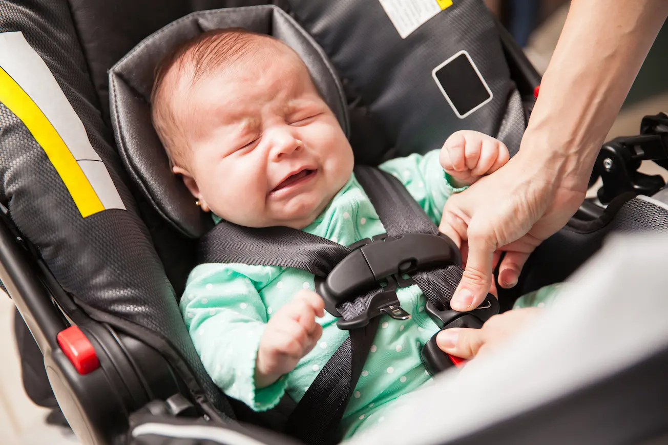 Pourquoi un bébé crie pour s'exprimer ? may app santé