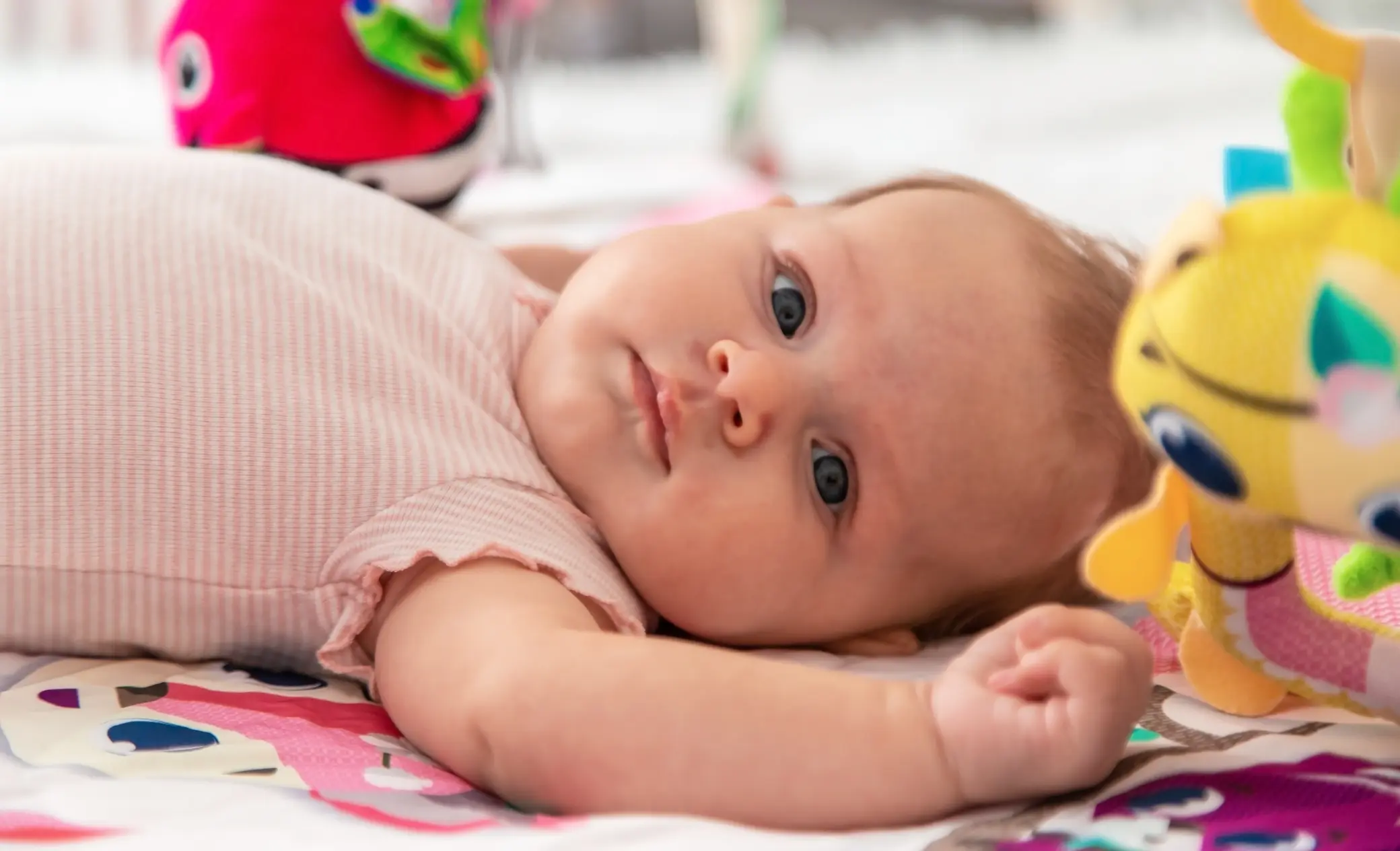 Prénom anglais pour bébé : les 15 incontournables may app santé