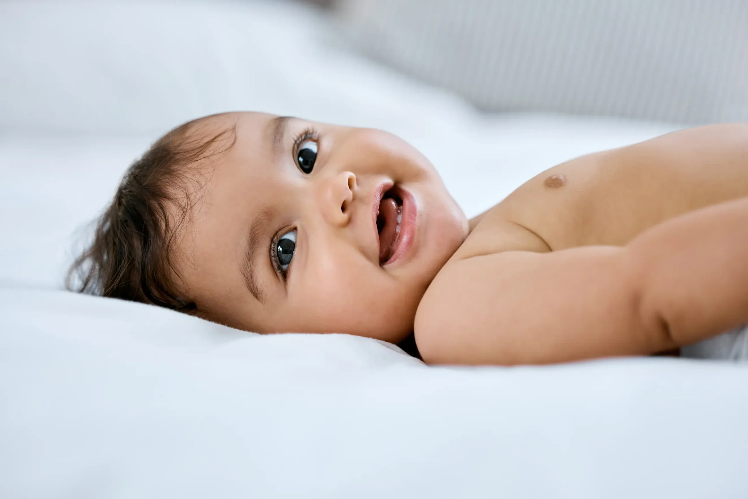 Bébé fait des “bruits de cochon” : causes et solutions may app santé