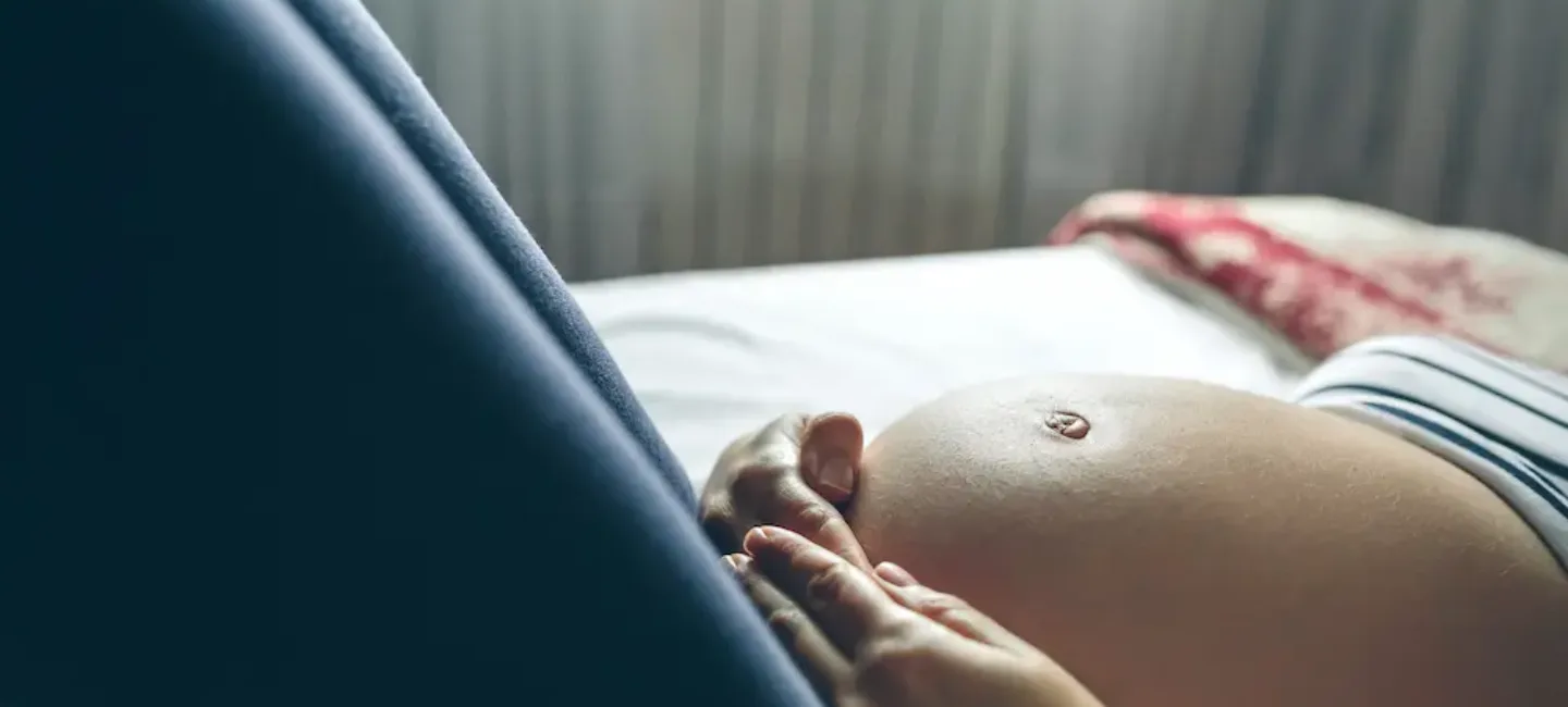 Bébé qui bouge à intervalles réguliers : comprendre les mouvements de votre bébé - May App Santé