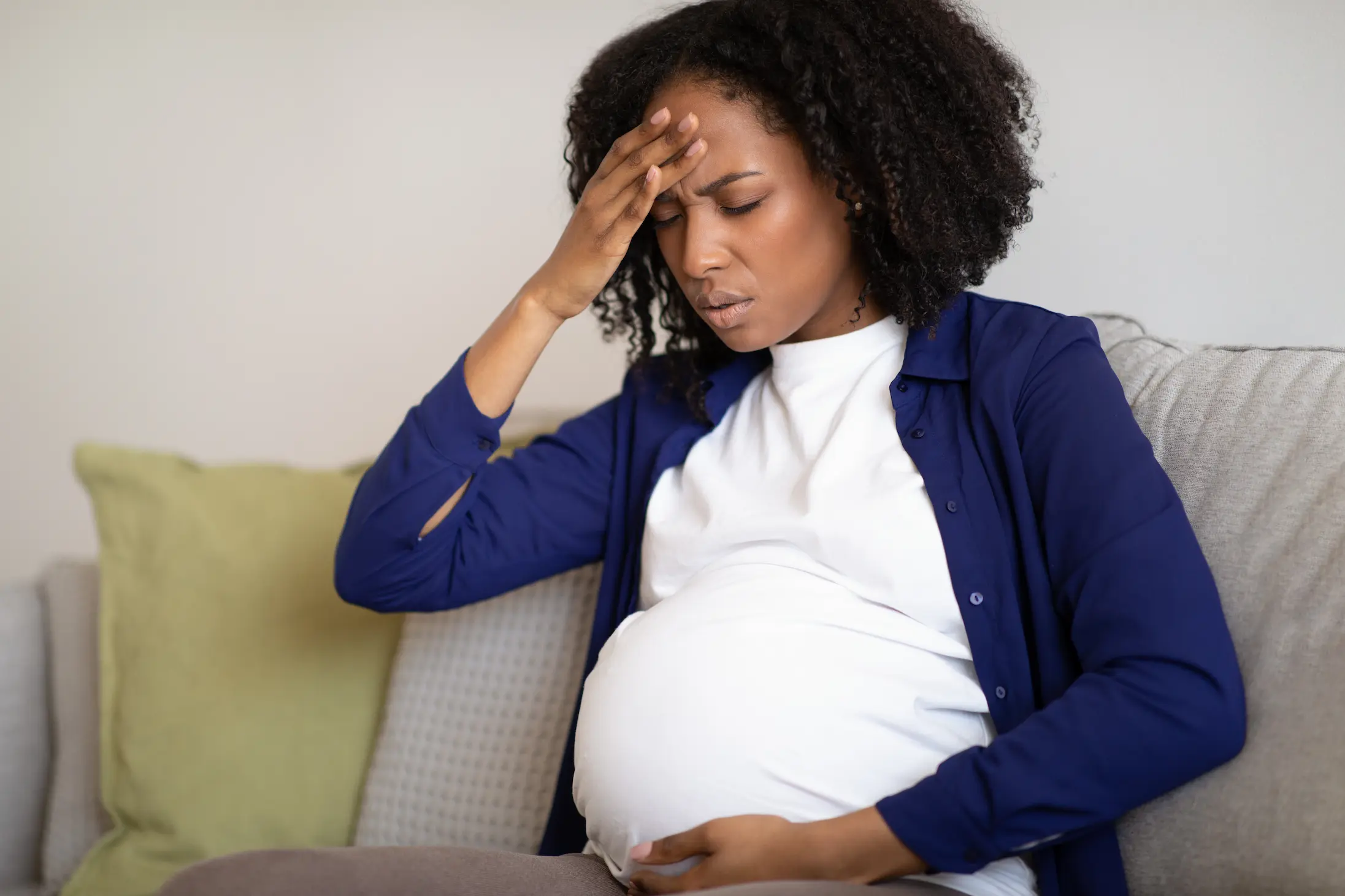 Métrorragie : comprendre les saignements de la grossesse may app santé