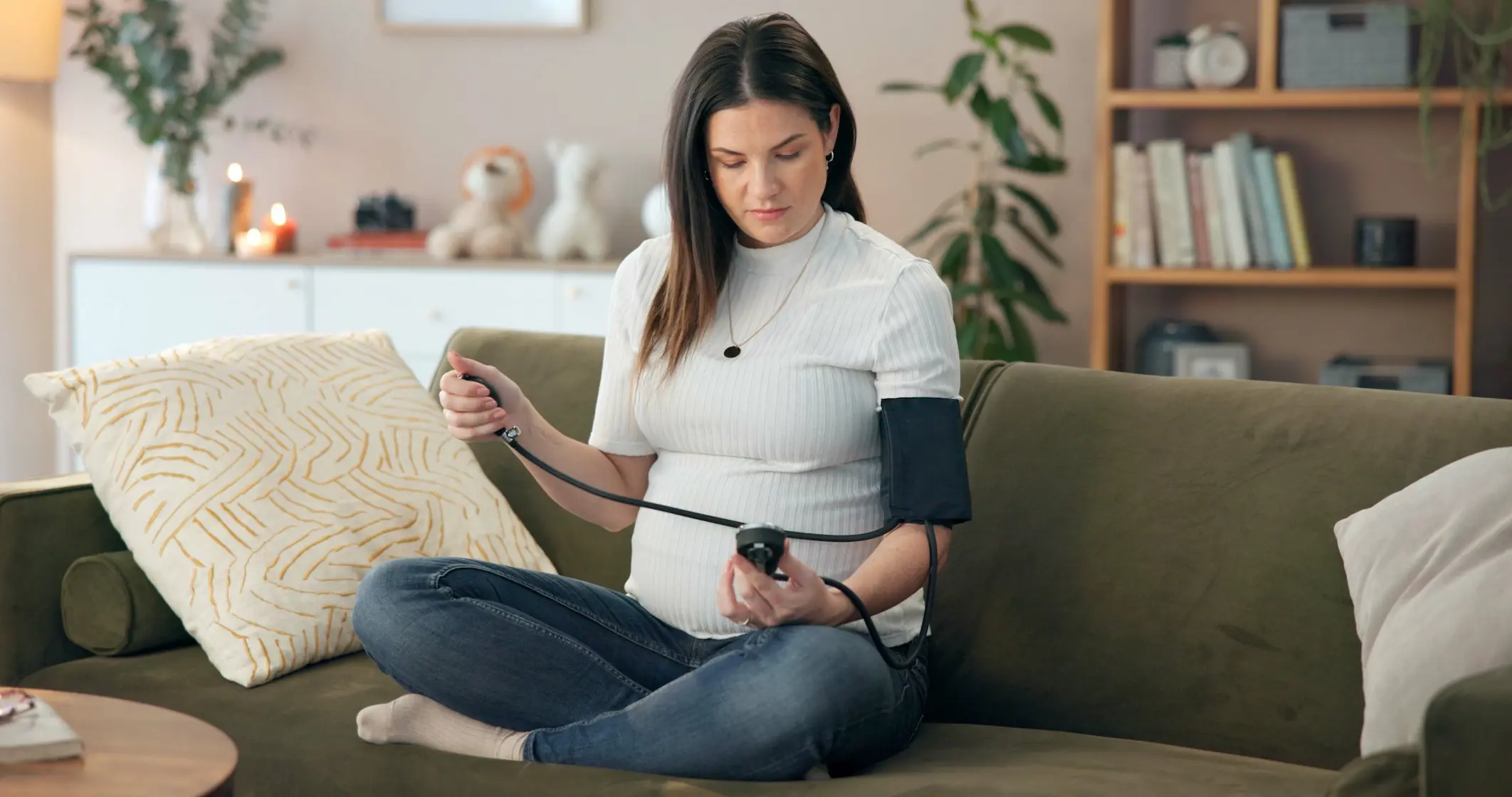 Chute de tension enceinte : causes, symptômes et solutions may app santé