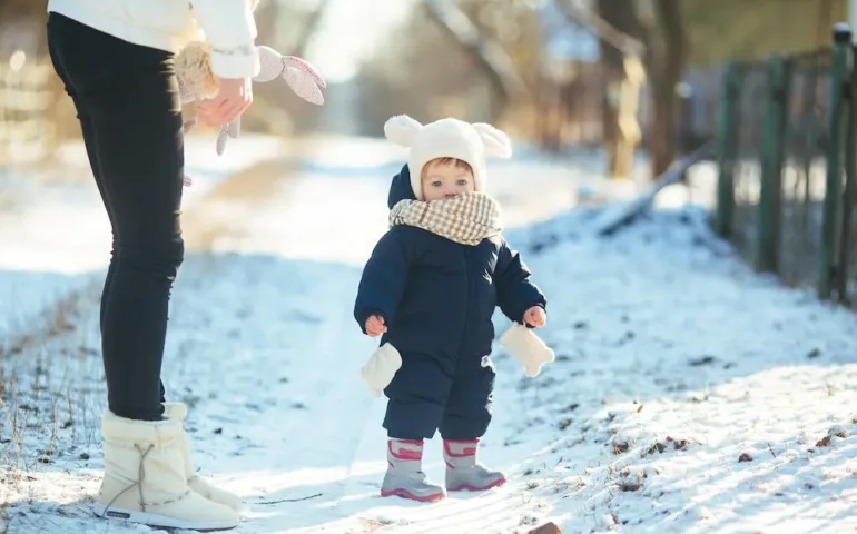 Comment habiller mon bébé en hiver ? - May App Santé