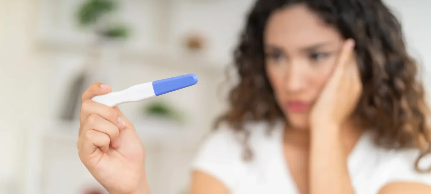 Test d’ovulation : comment interpréter une barre claire ? may app santé